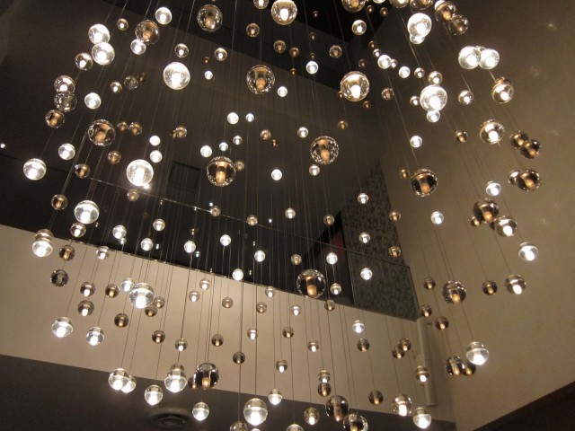 Chandelier in the W