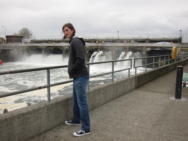 Jeff leaning over the loch