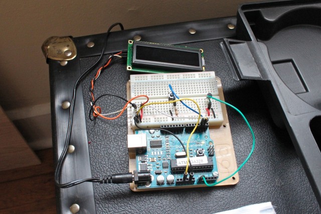 Temperature monitoring device